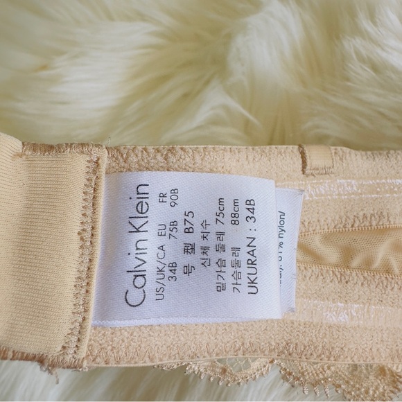 Calvin Klein Nude Strapless Bra 34B - Picture 10 of 13